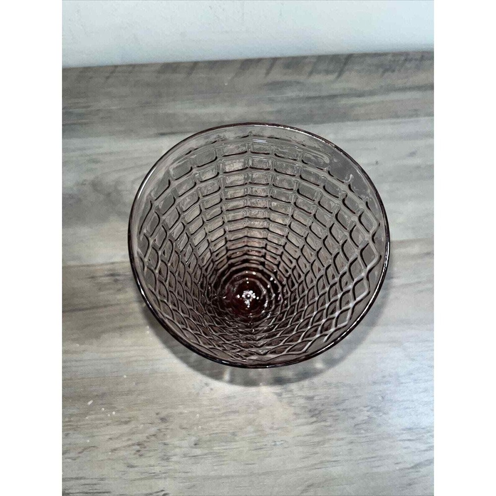 Ice Cream Dessert Dish Vintage Waffle Cone Pattern Pink Glass 6.5 Inch‎ - Picture 6 of 6